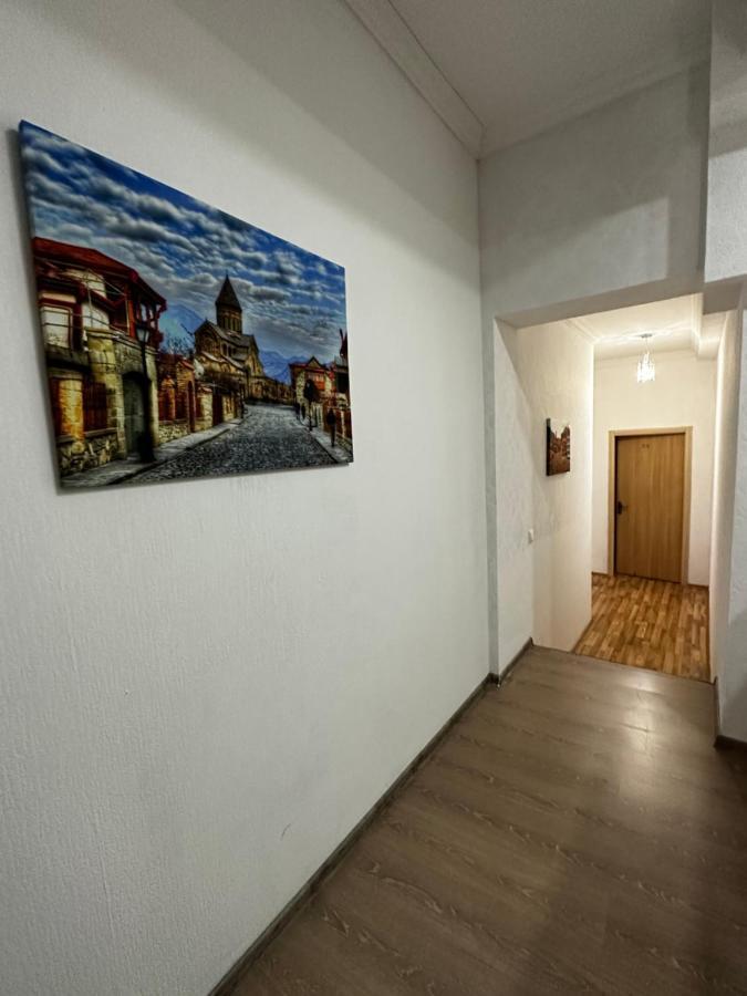 Lucas Hotel Тбилиси Екстериор снимка