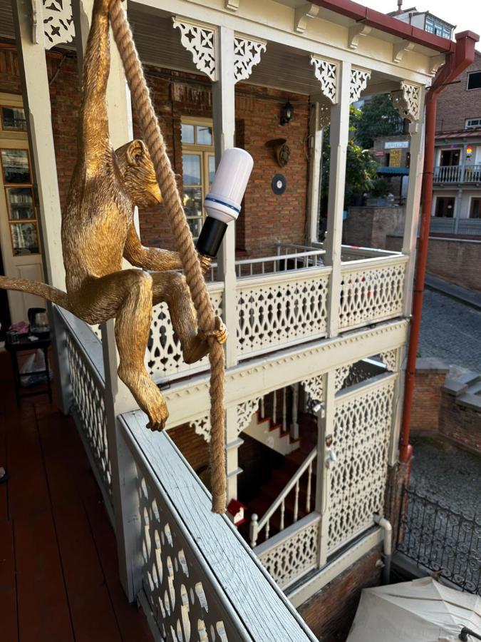 Lucas Hotel Тбилиси Екстериор снимка