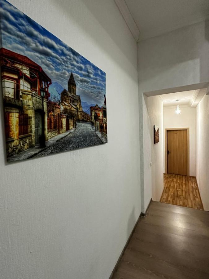 Lucas Hotel Тбилиси Екстериор снимка